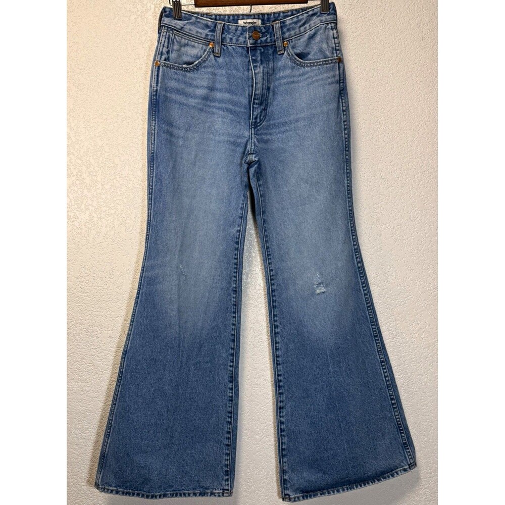 Wrangler Earth Wash Women's 26x32 High Rise Flare Jeans Light Wash 100% Cotton